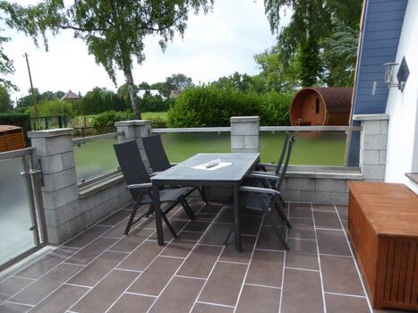 Windgeschützte Terrasse