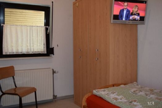 Schlafzimmer mit TV