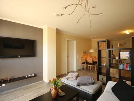 Wohn- und Essbereich