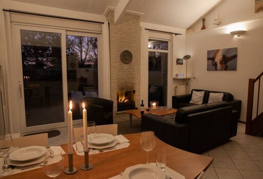 Wohn-/Essbereich Abendstimmung