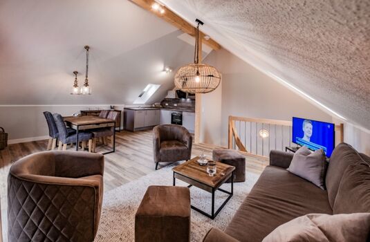 Wohn- und Esszimmer im Obergeschoss