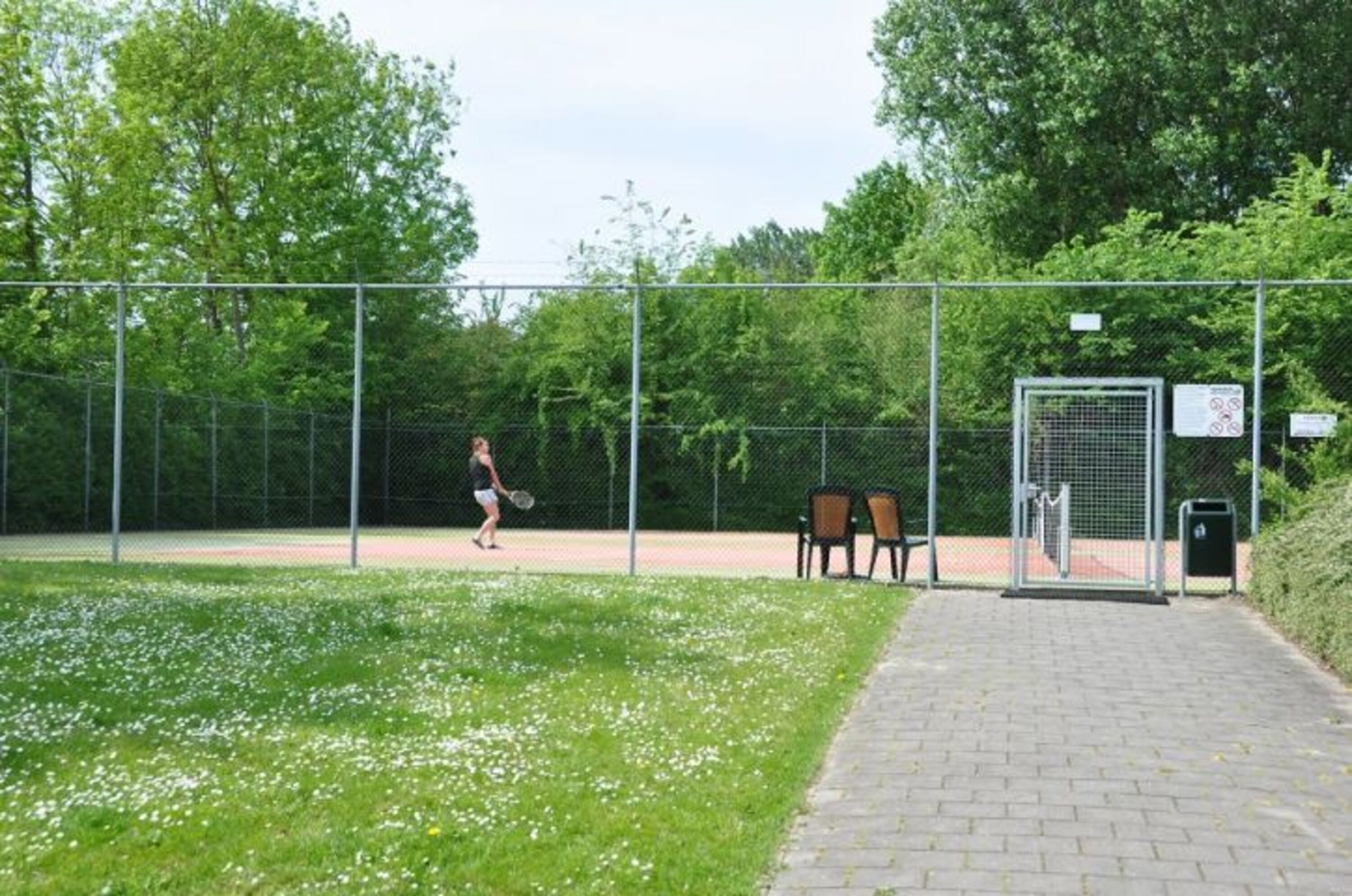 Tennisplatz vom Park de Kreek