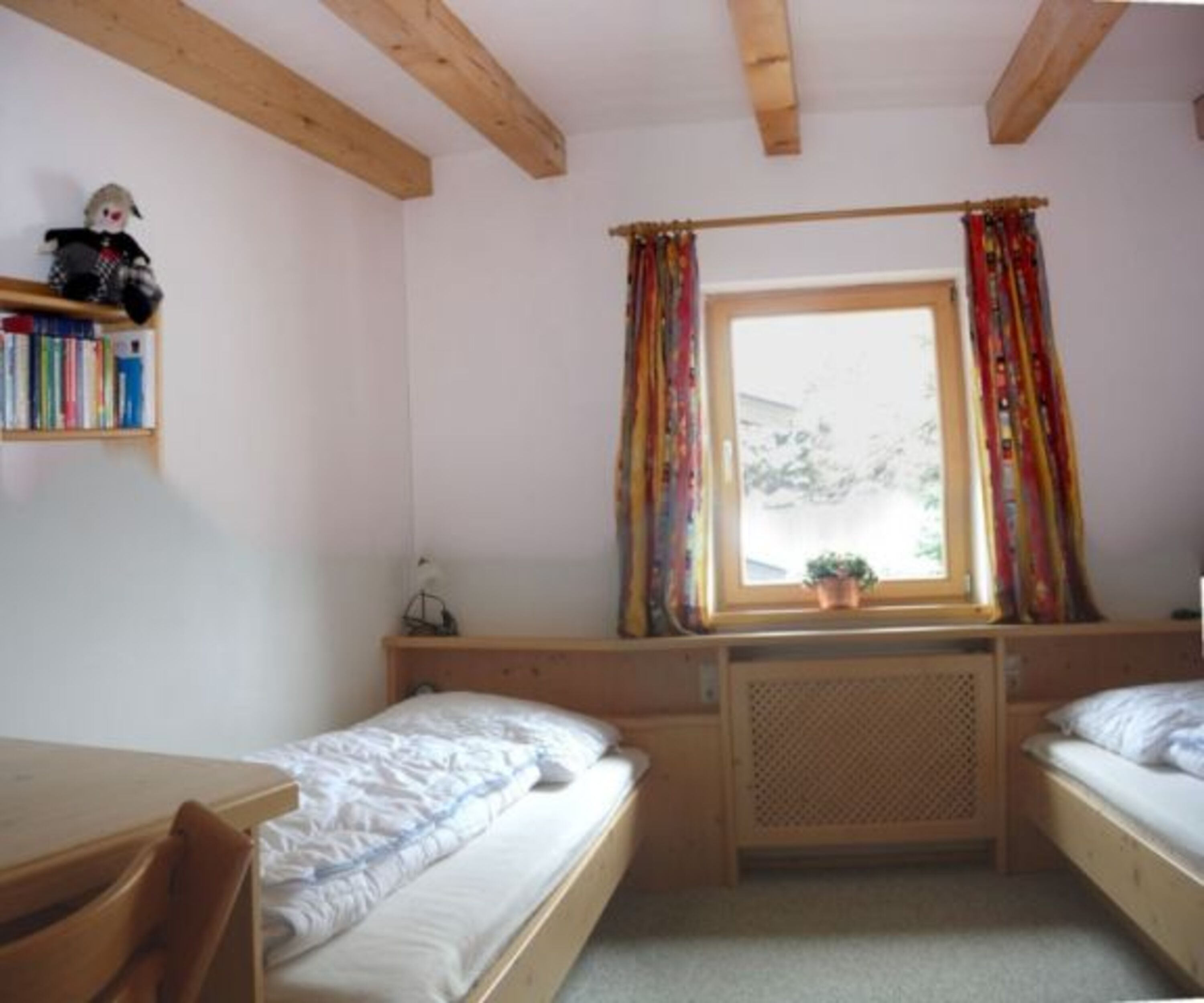 Schlafzimmer No.2
