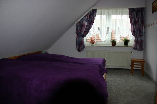 Schlafzimmer 1. OG