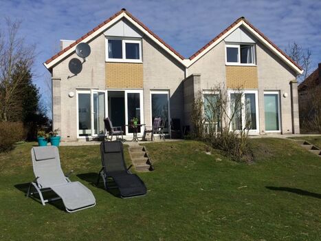 Sonnige Ausrichtung mit schönem Ausblick