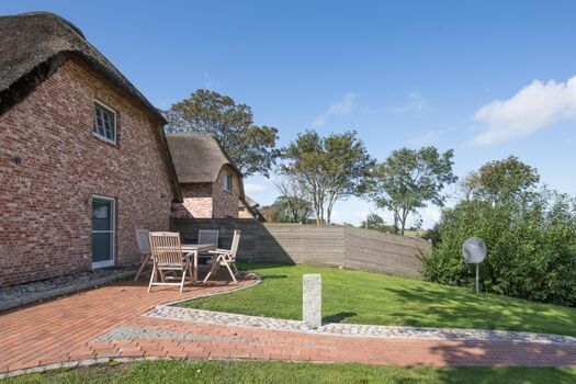 Reethus Steuerbord - geschützte Terrasse für lauschige Abende 