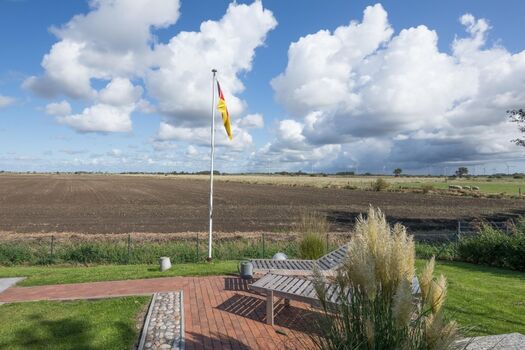 Reethus Steuerbord - komplett umzäunter Gartenbereich 