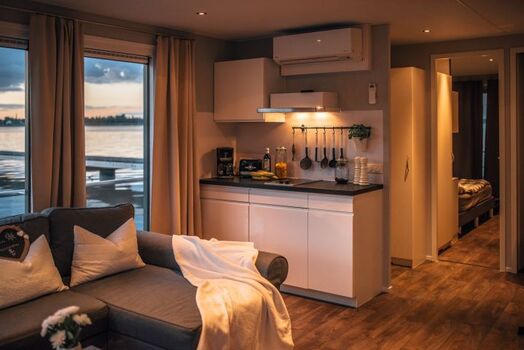 Wohnbereich mit Küche