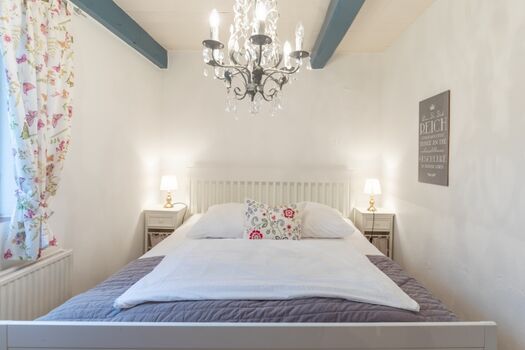 Juwel am Deich - Schlafzimmer mit Doppelbett im EG