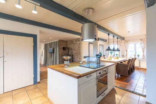 Juwel am Deich - offene Wohnküche für gesellige Abende 