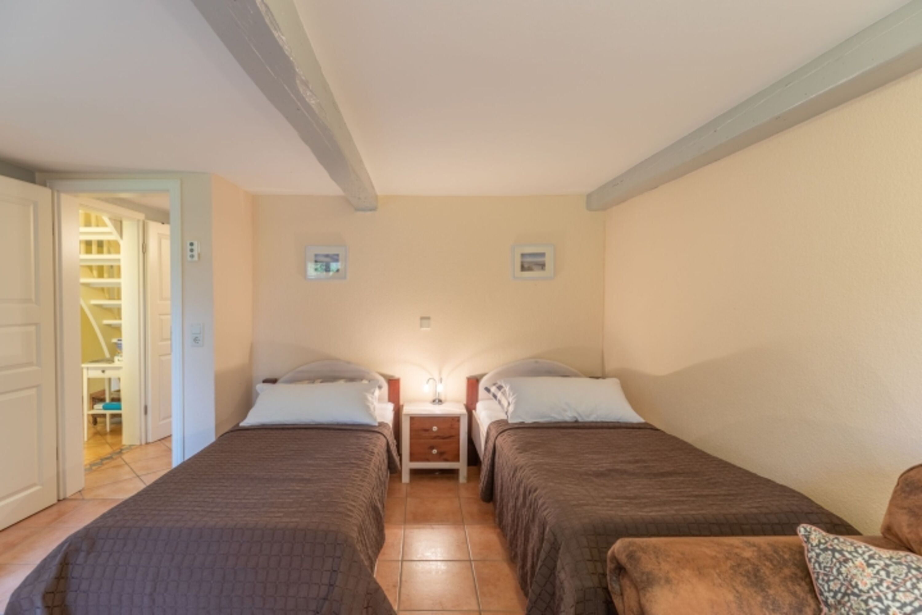 Freesenhuus Althorsbüll - Schlafzimmer mit zwei Einzelbetten
