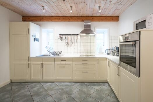 Waygaard Ost - Moderne Landhausküche mit jeglichem Komfort 