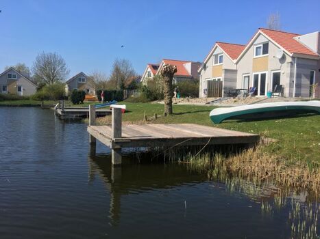 Wasserseite aus Osten