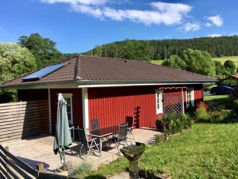 Sonnenterrasse mit Grillplatz