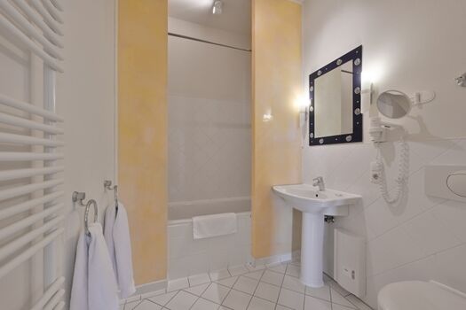 Badezimmer Wohnung 4