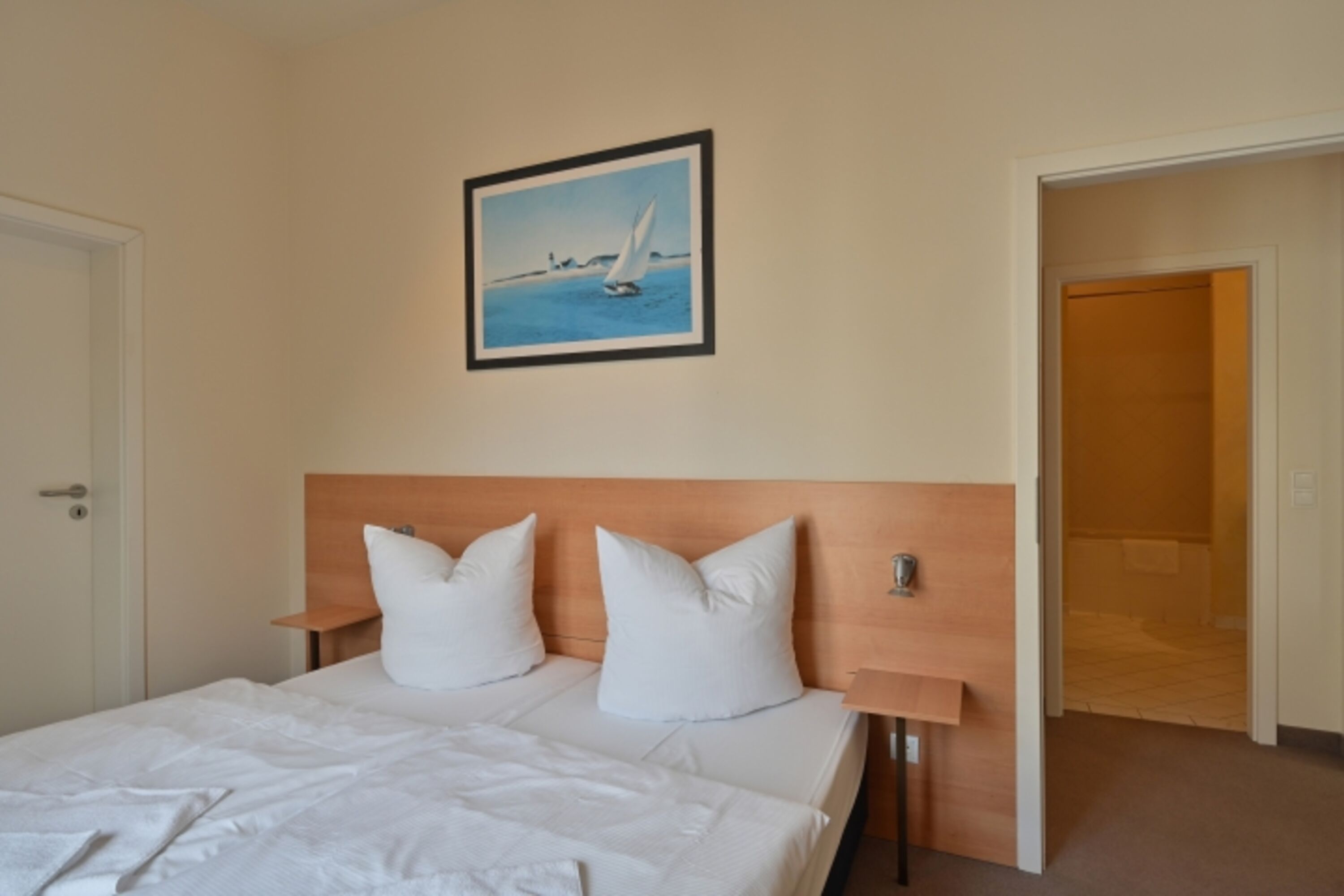 Schlafzimmer 1 Doppelbett 180*200cm