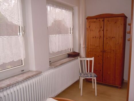Schlafzimmer 2, Schrank