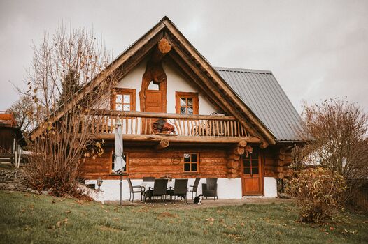 Sonnenterrasse, Balkon und Eingangsbereich