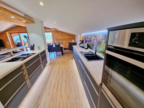 voll ausgestattete Küche