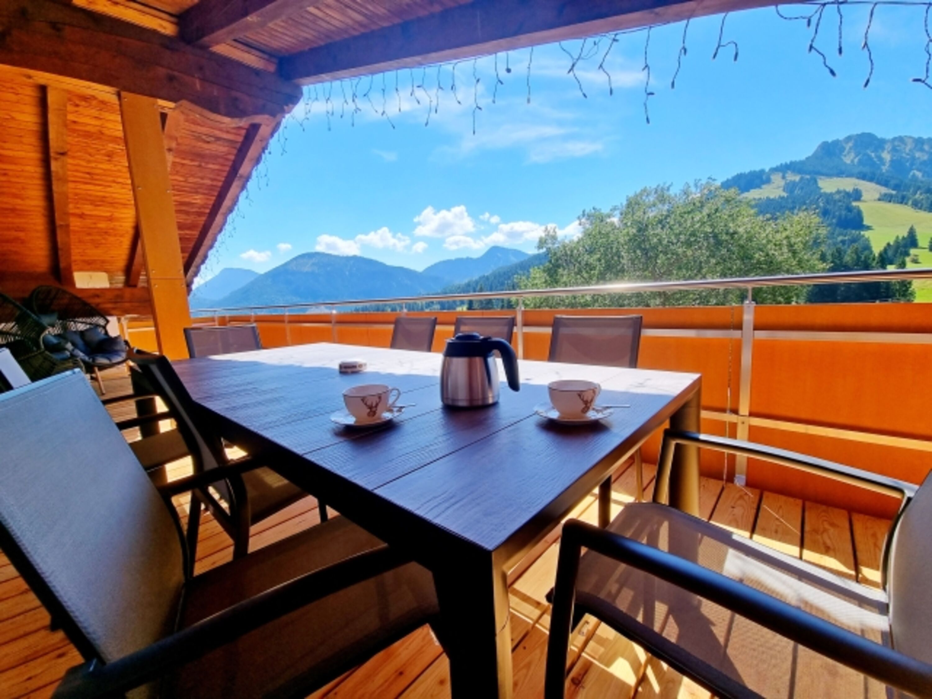 toller Blick in die Tiroler Berglandschaft