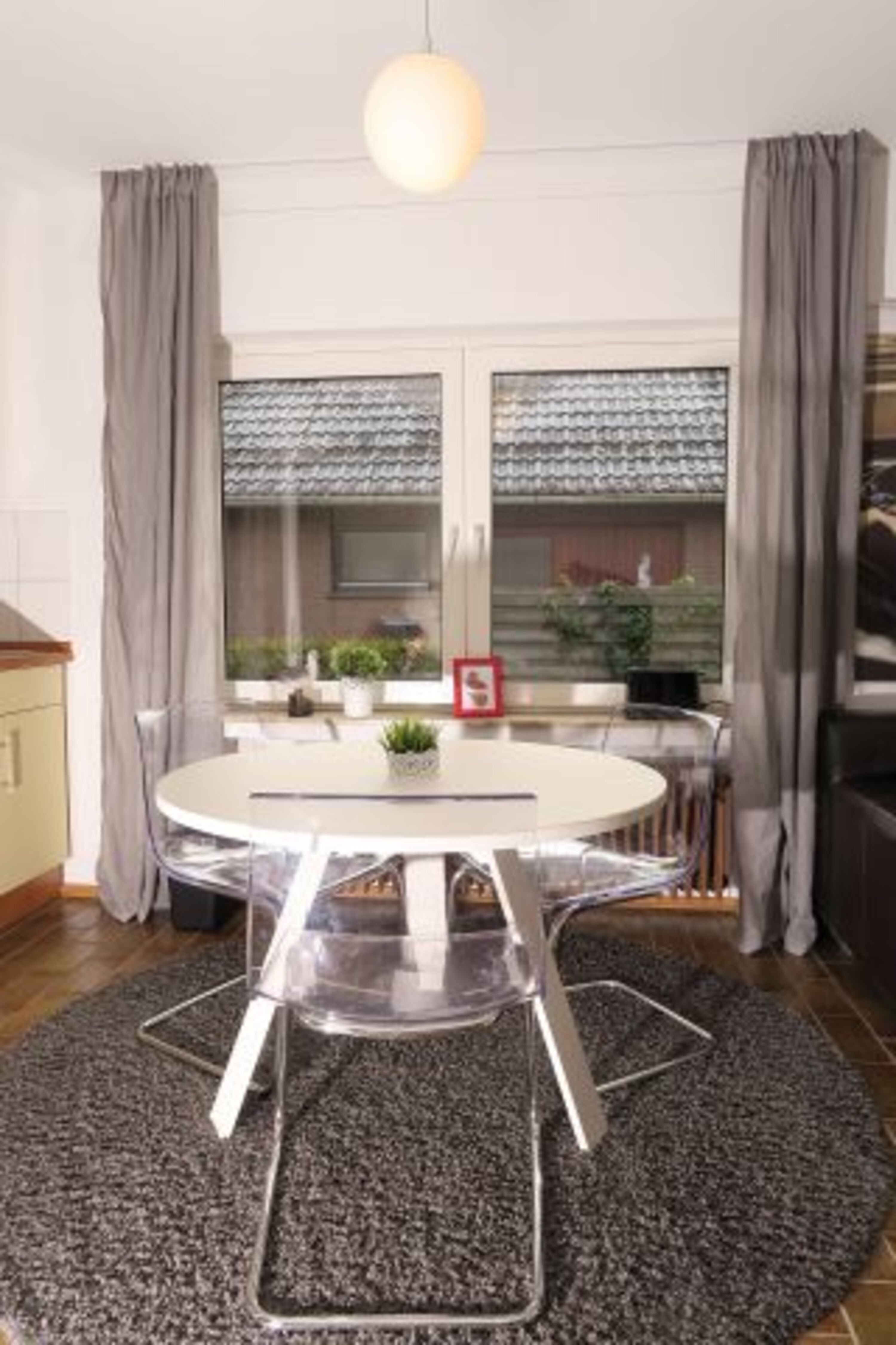 Esstisch Ferienwohnung SeeKiste Dangast