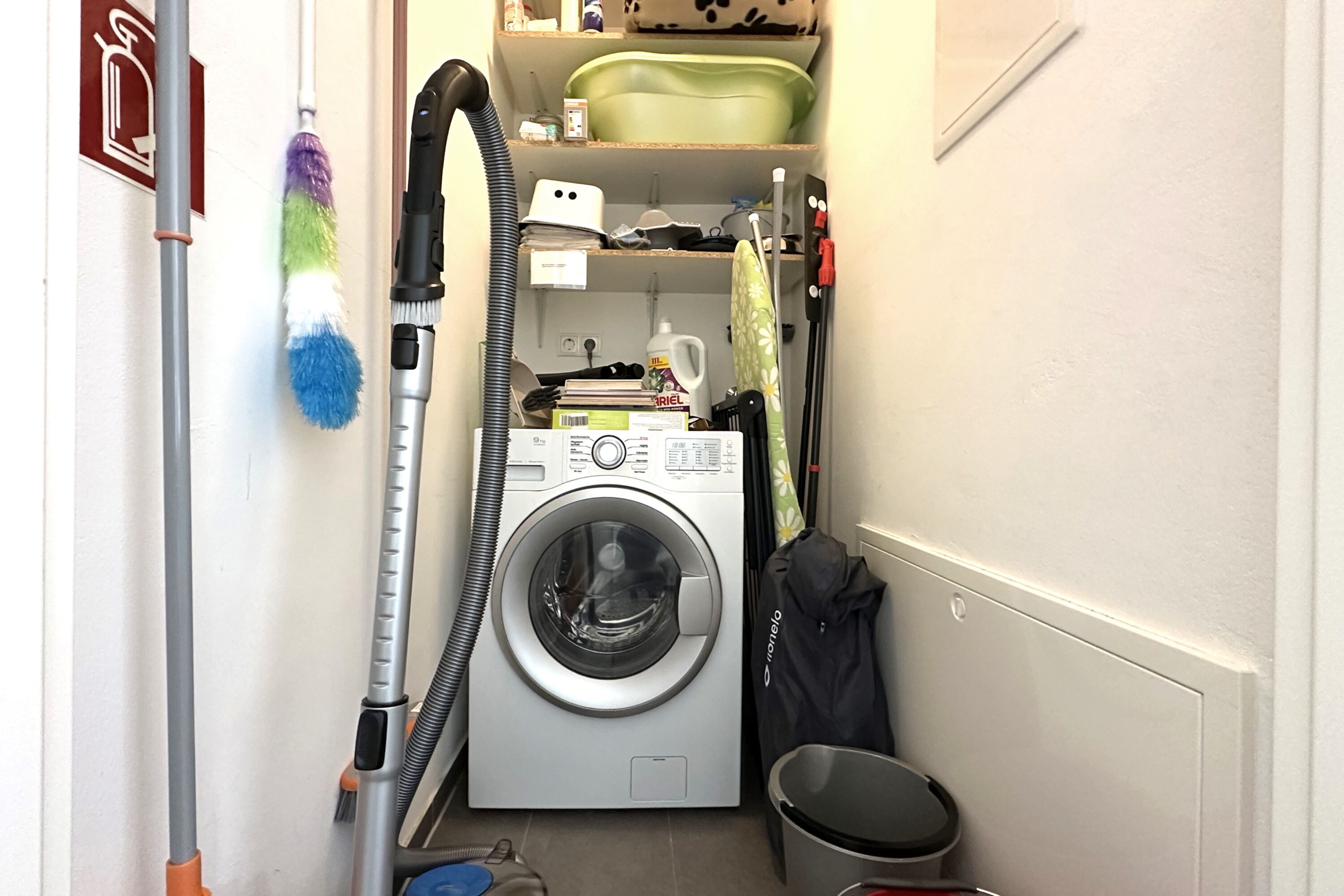 Abstellraum mit Waschtrockner Penthousewohnung Heimathafen