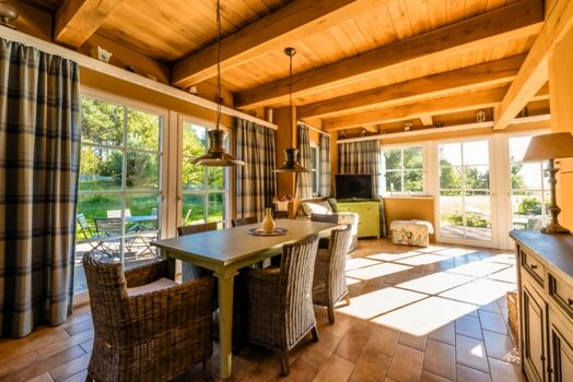 Fischerhaus Quilitz - Wohn-/Essbereich 