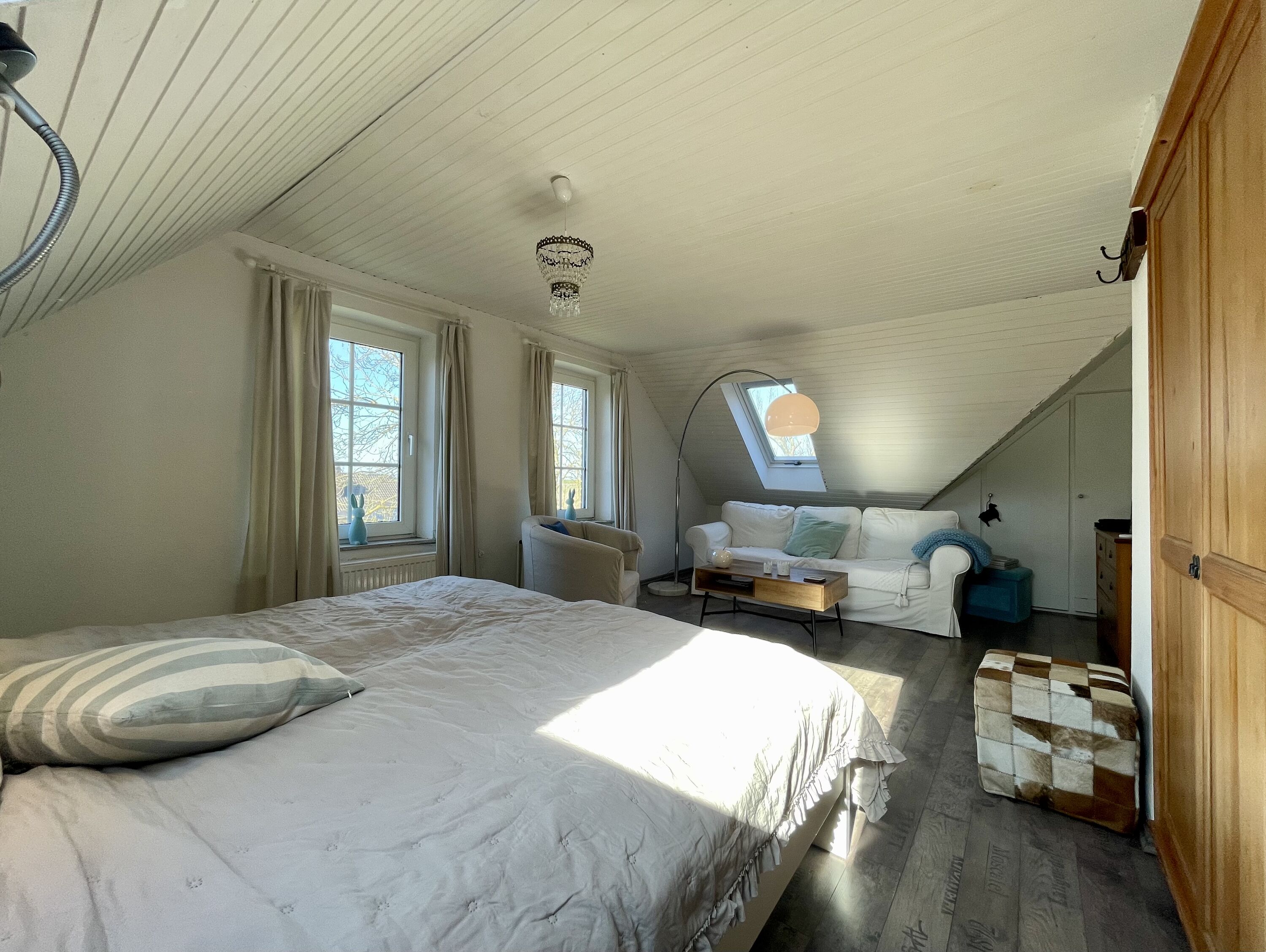 Schlaf/Wohnzimmer