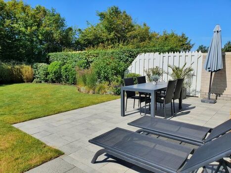 Genießen Sie den ganzen Tag die Sonne auf unserer großen Südterrasse