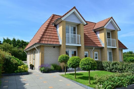 Unsere Ferienvilla Zeeduin - nur 450 Meter vom Strand entfernt