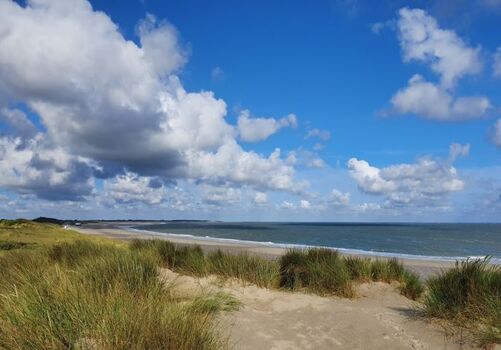 Der wunderschöne und weitläufige Banjaardstrand