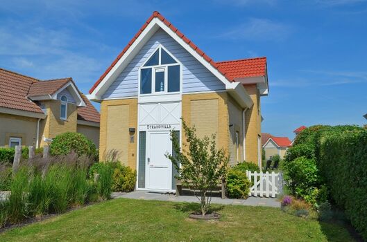 Strandvilla - nur 250m bis zum Strand