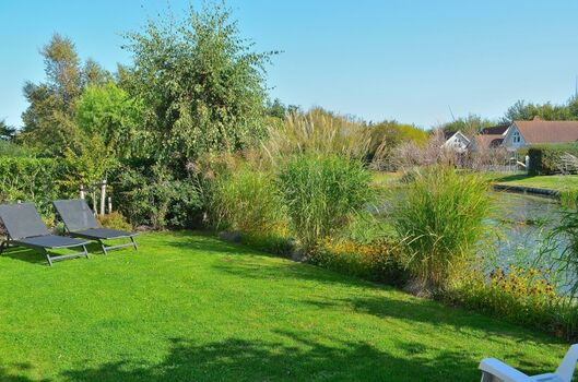 Komplett eingezäunter Garten