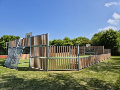 Fussball- und Basketballarena