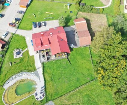 gesamtes Grundstück 3938qm