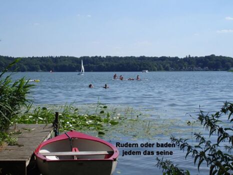 "Ihre" ganz eigene Bucht mit "Ihrem" Ruderboot