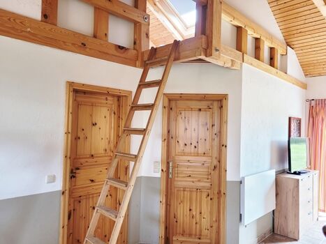 Leiter zur Schlafgalerie für die zweite Schlafmöglichkeit der 3. und/ oder 4. Person