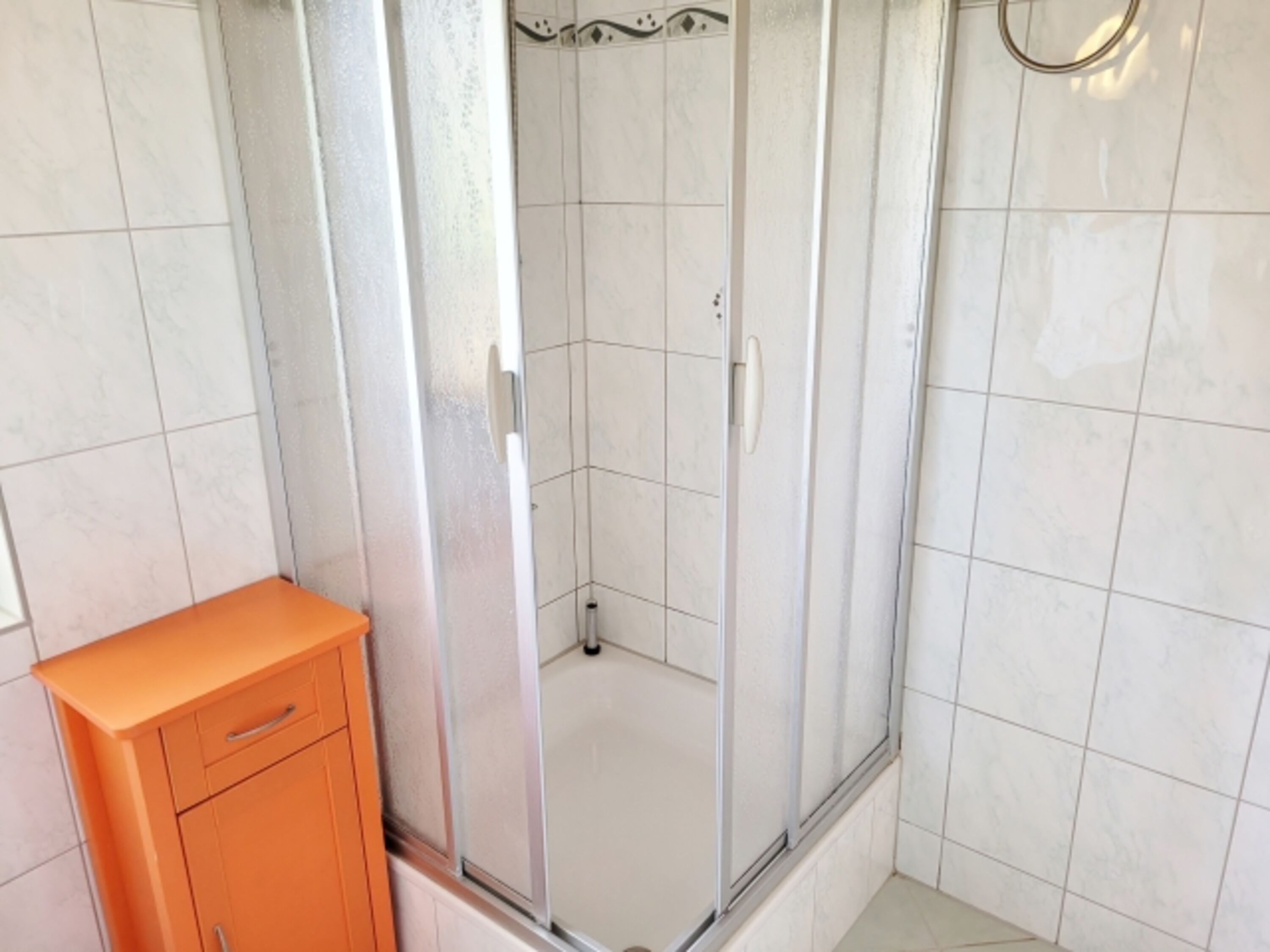 Bad mit Dusche