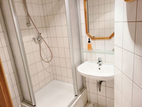Bad Einzelzimmer ohne Terrasse/ Balkon