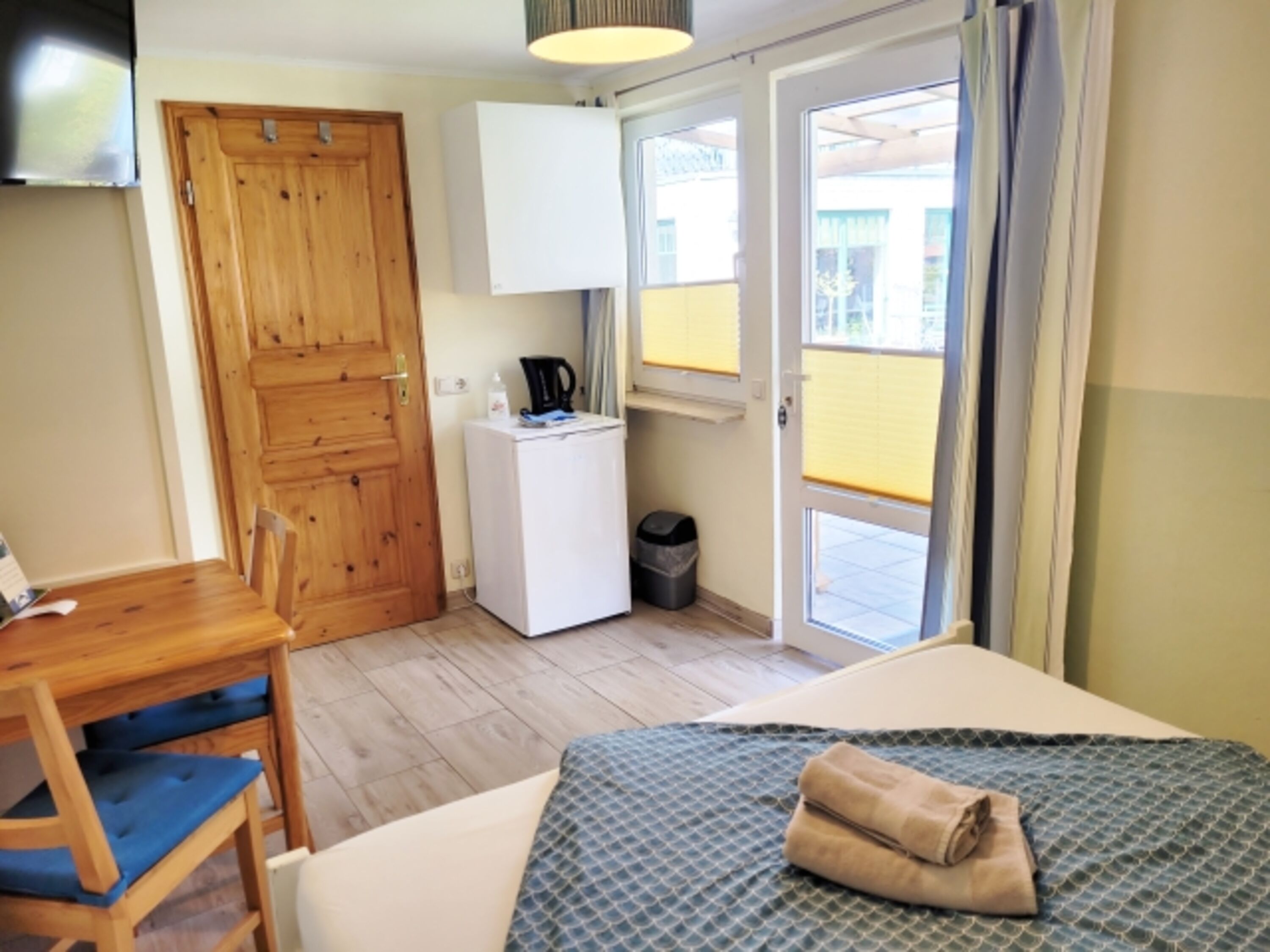 Zimmeransicht Einzelzimmer mit Terrasse