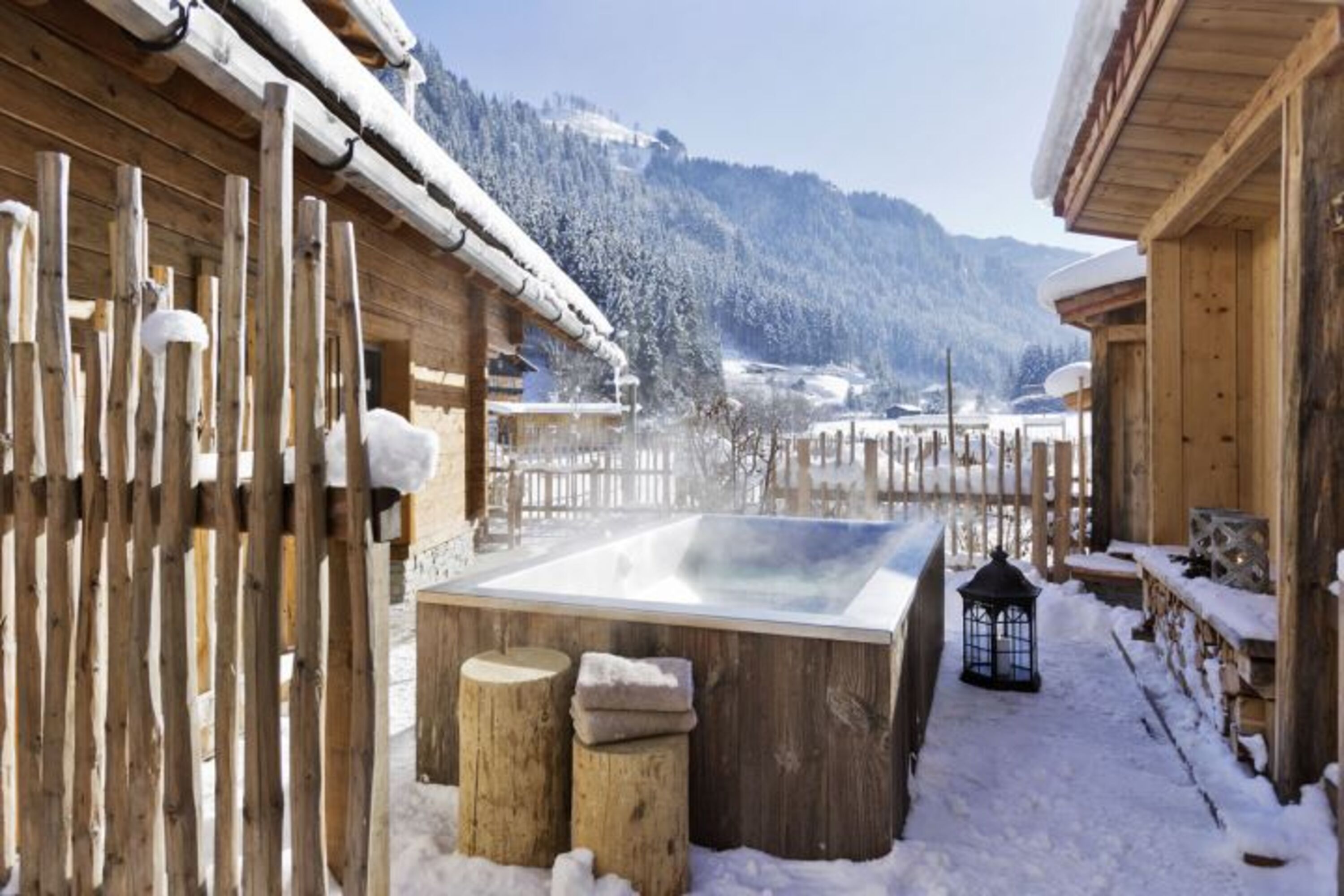 Außenbadewanne im Winter