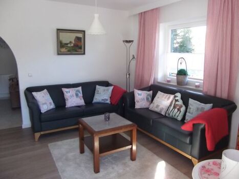 Wohnzimmer mit Sitzecke