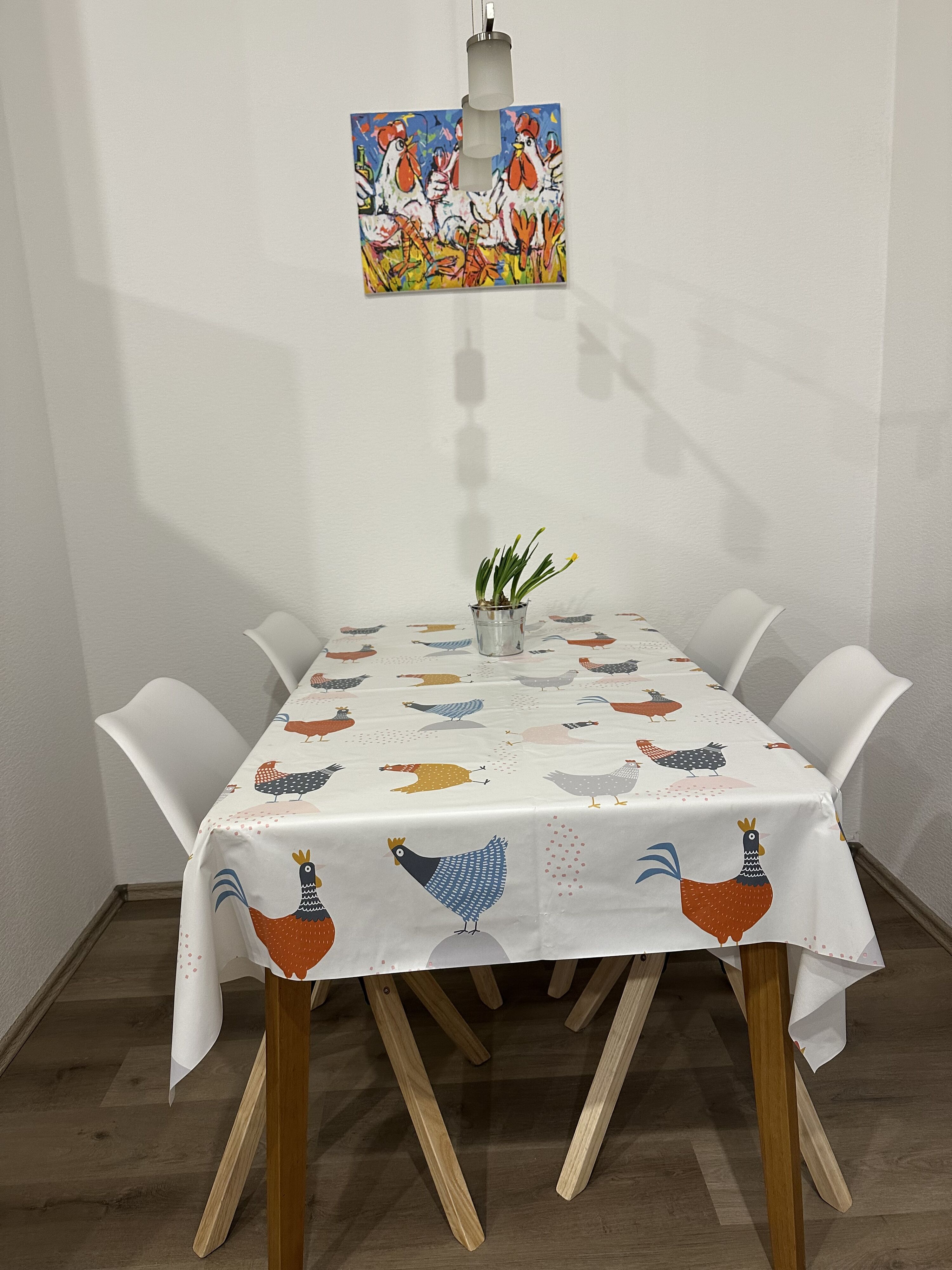 Esszimmertisch