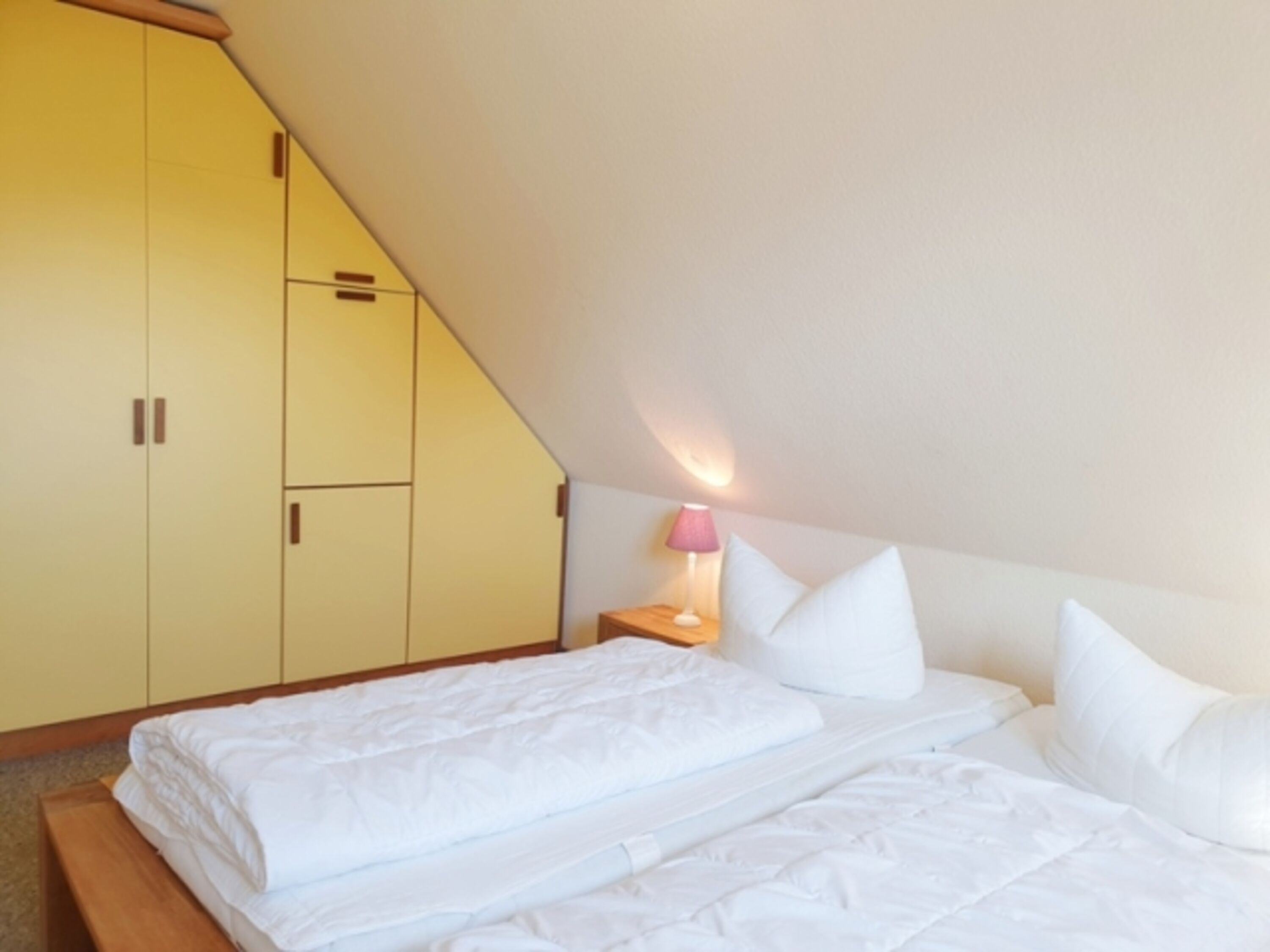 Doppelbettzimmer II