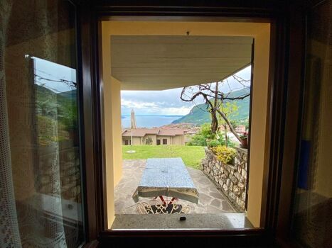 Blick aus dem Fenster Schlafzimmer 1