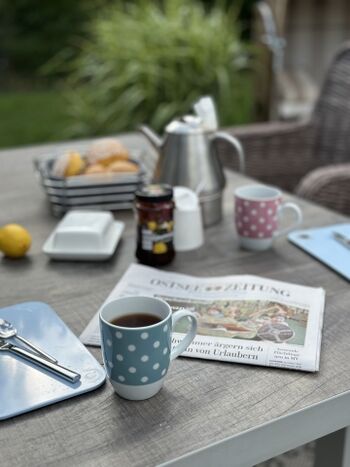 Frühstück in der Morgensonne