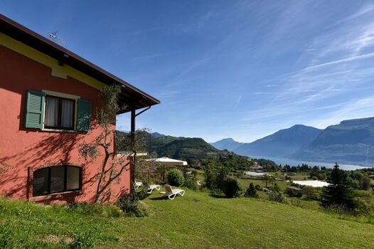 Casa Runsel Bonassi mit Seeblick