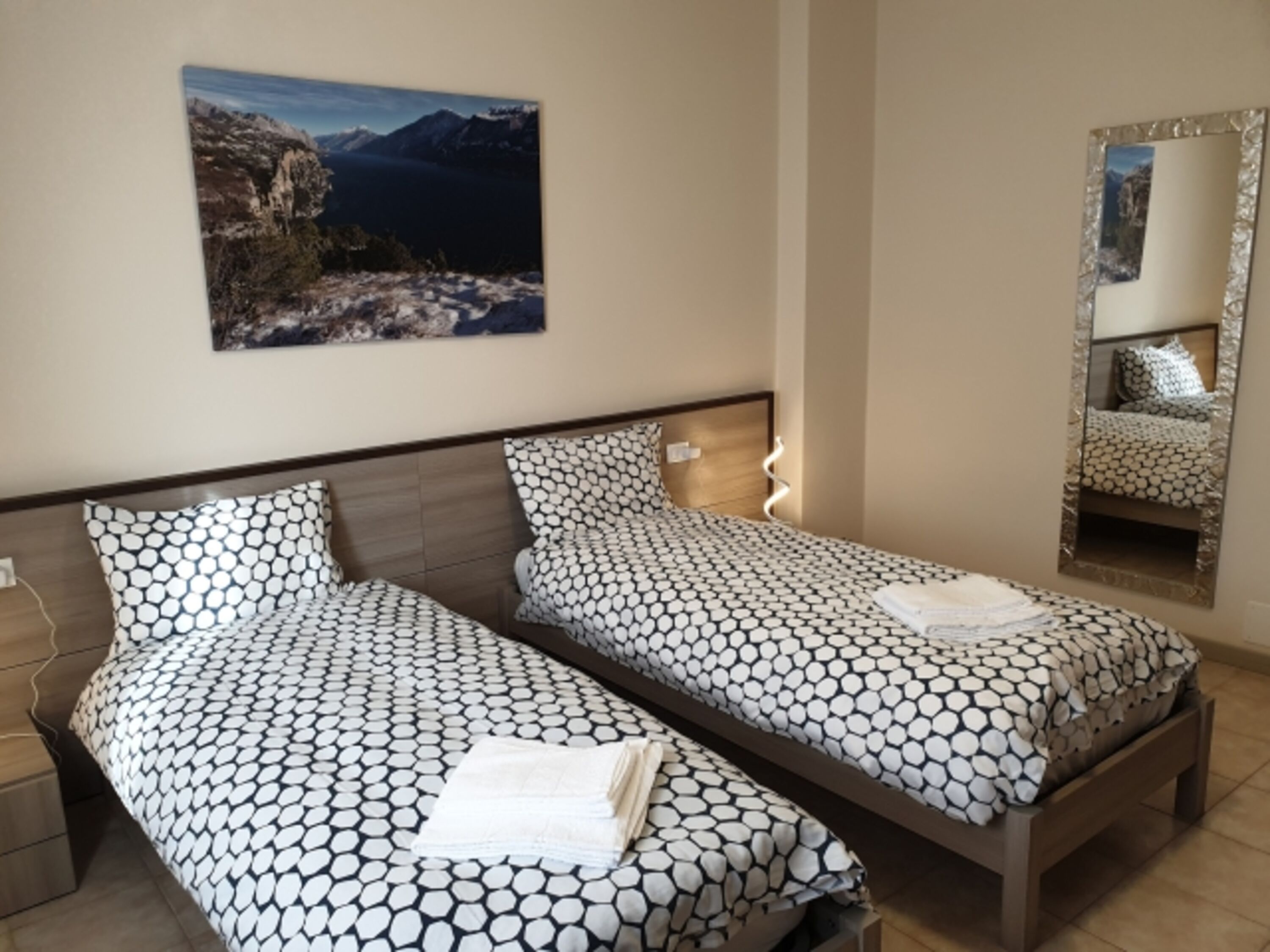 Schlafzimmer 2