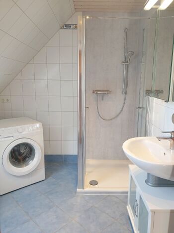 Duschbad im OG