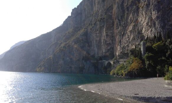 Porto Tignale Strand Pra della Fam